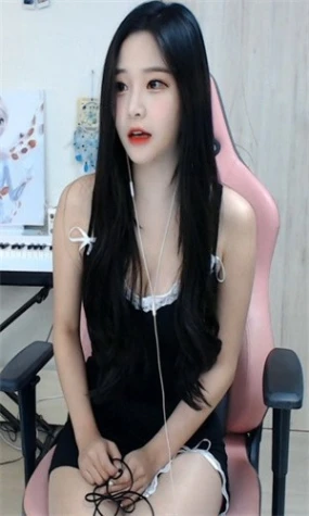 看b站直播软件推荐夜月直播图